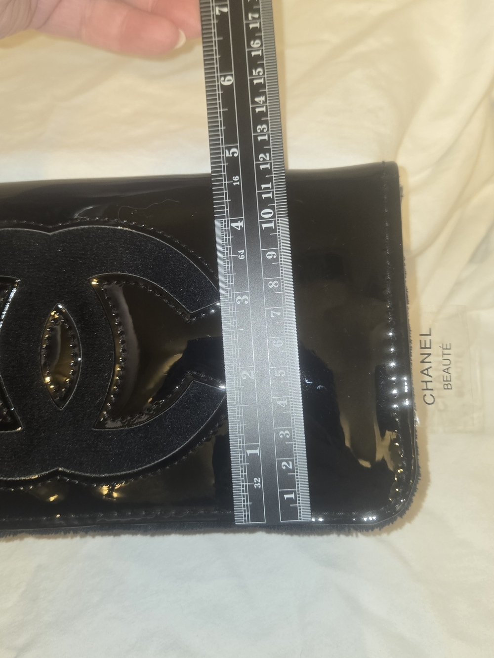 Chanel Beauty Black Patent Logo VIP Crossbody Clutch - Picture 7 of 8